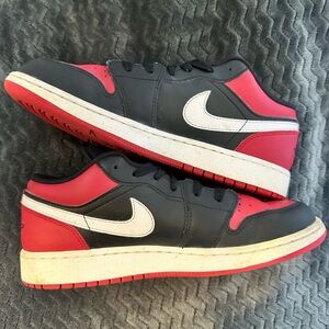 Nike Kids Black and Red Sneakers with White Accents